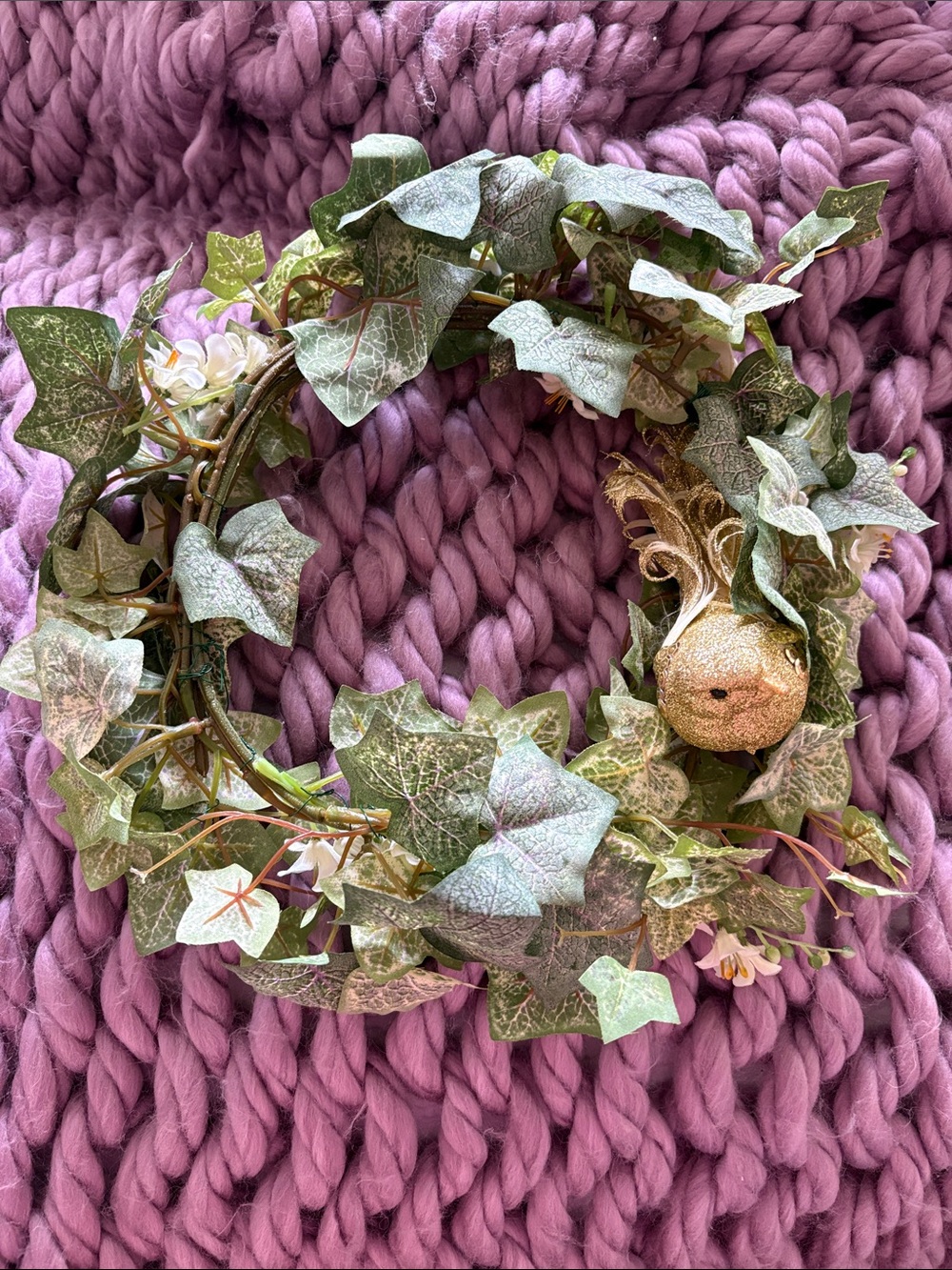 🎃 Handmade Floral Ivy Crown with Bird